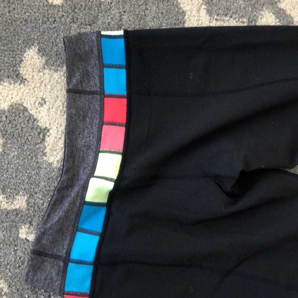 Lululemon Yoga Pants Black - Picture 4 of 4